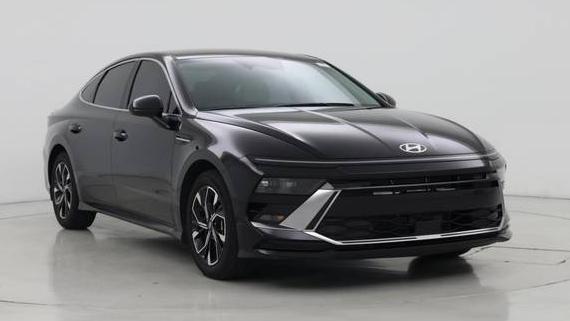 HYUNDAI SONATA 2024 KMHL64JA0RA385539 image