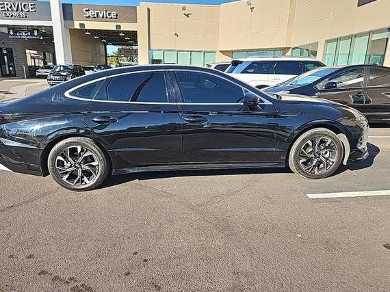 HYUNDAI SONATA 2024 KMHL64JA0RA391793 image