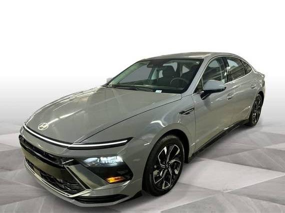 HYUNDAI SONATA 2024 KMHL64JA4RA398293 image