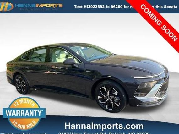 HYUNDAI SONATA 2024 KMHL64JA3RA419408 image
