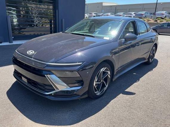 HYUNDAI SONATA 2024 KMHL14JA4RA389107 image