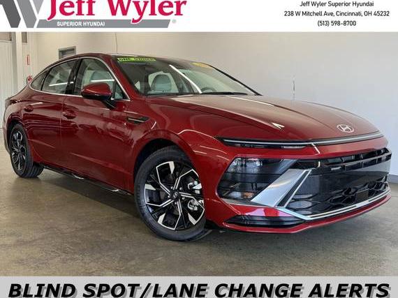 HYUNDAI SONATA 2024 KMHL64JA3RA397846 image
