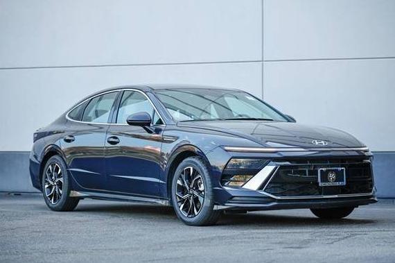 HYUNDAI SONATA 2024 KMHL64JA6RA402893 image HYUNDAI SONATA 2024 KMHL64JA6RA402893 image