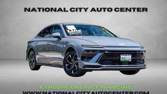 HYUNDAI SONATA 2024 KMHL64JA8RA381058 image