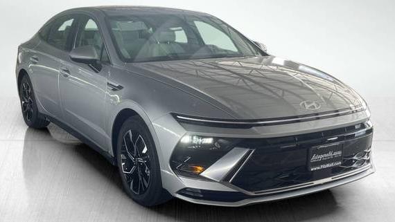 HYUNDAI SONATA 2024 KMHL64JA3RA396003 image