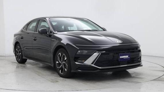 HYUNDAI SONATA 2024 KMHL64JA4RA408241 image
