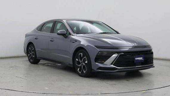 HYUNDAI SONATA 2024 KMHL64JA0RA368563 image