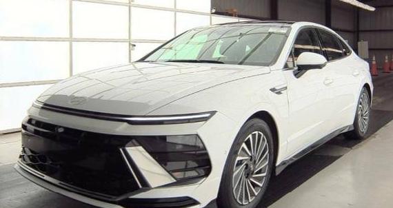 HYUNDAI SONATA 2024 KMHL54JJ6RA093736 image