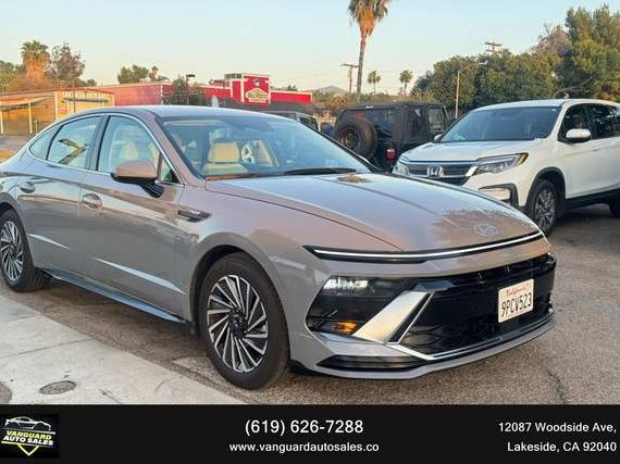 HYUNDAI SONATA 2024 KMHL34JJ7RA094125 image
