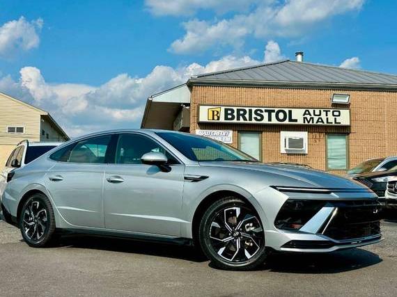 HYUNDAI SONATA 2024 KMHL64JA1RA373884 image