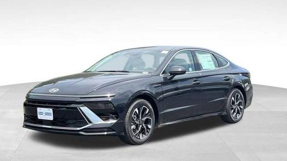 HYUNDAI SONATA 2024 KMHL64JA7RA397297 image