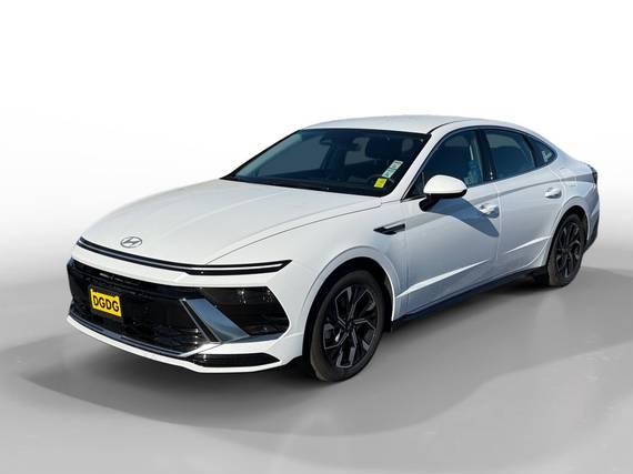 HYUNDAI SONATA 2024 KMHL64JA5RA418163 image