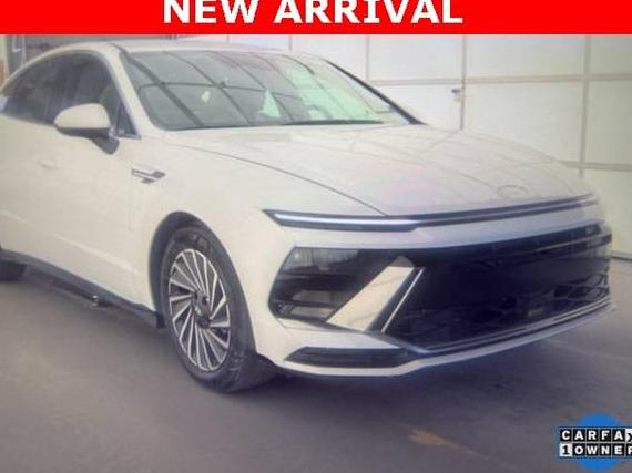 HYUNDAI SONATA 2024 KMHL34JJ9RA094031 image