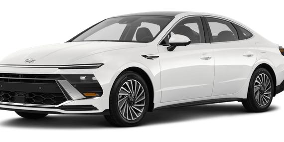 HYUNDAI SONATA 2024 KMHL64JA2RA407962 image