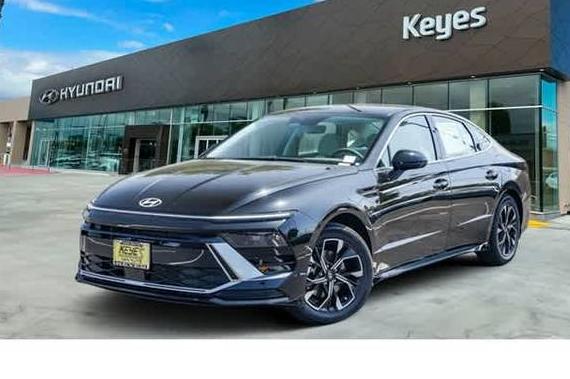 HYUNDAI SONATA 2024 KMHL64JA9RA394370 image