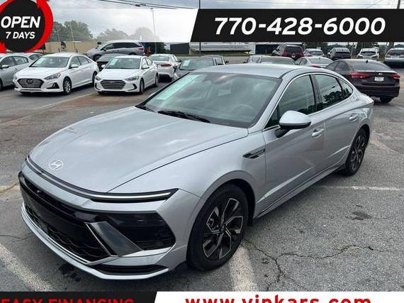 HYUNDAI SONATA 2024 KMHL64JA3RA365480 image
