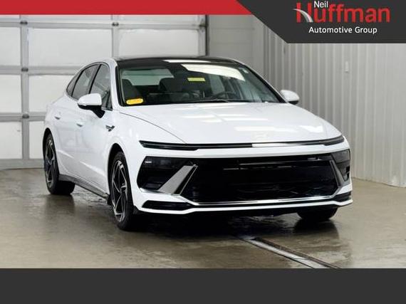 HYUNDAI SONATA 2024 KMHL14JA5RA379749 image