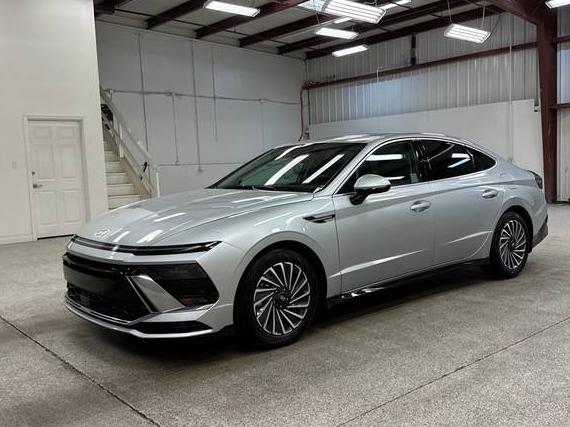 HYUNDAI SONATA 2024 KMHL34JJ7RA094061 image