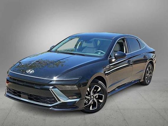 HYUNDAI SONATA 2024 KMHL64JAXRA403514 image