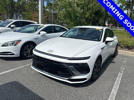 HYUNDAI SONATA 2024 KMHL64JAXRA417610 image