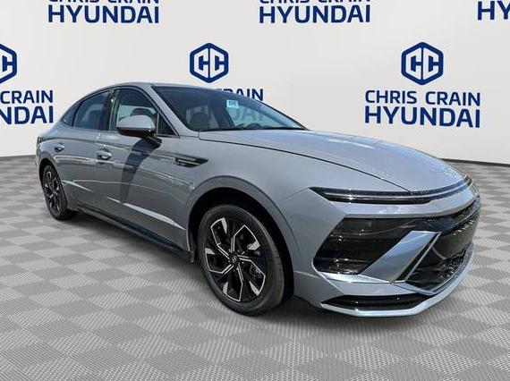HYUNDAI SONATA 2024 KMHL64JA7RA374179 image