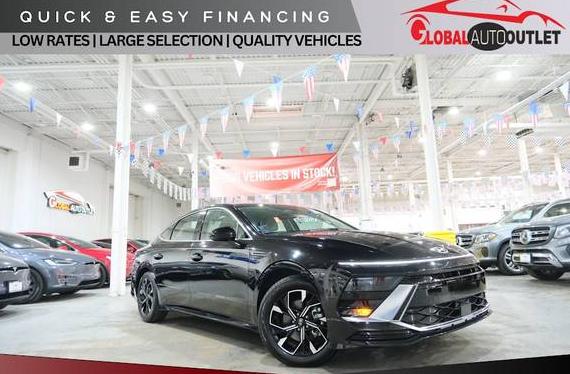 HYUNDAI SONATA 2024 KMHL64JA2RA370041 image