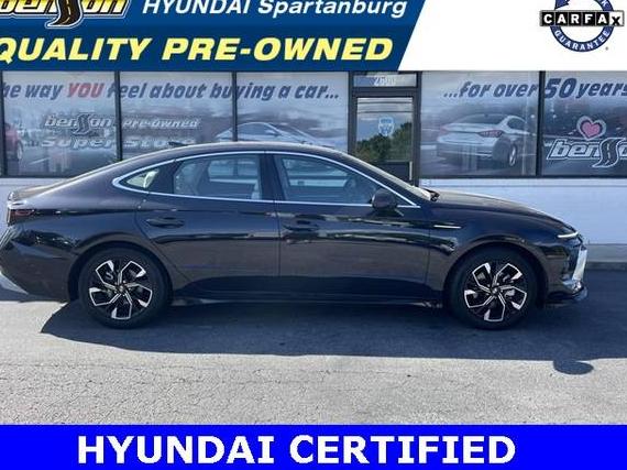 HYUNDAI SONATA 2024 KMHL64JA4RA372230 image