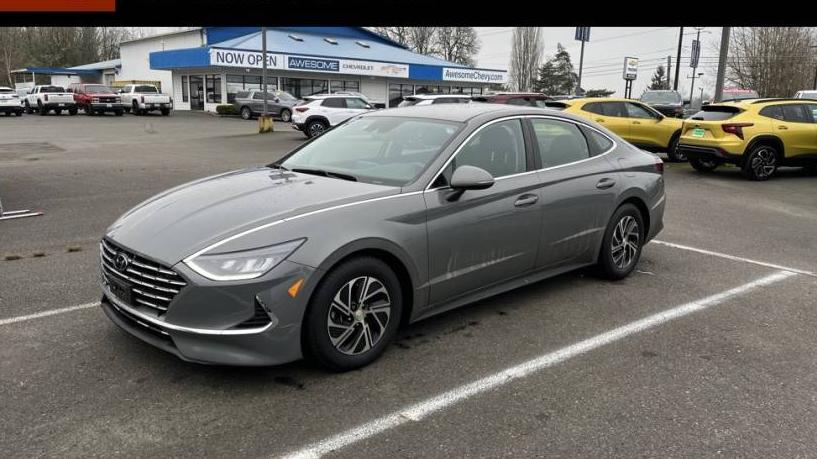 HYUNDAI SONATA 2020 KMHL24JJ6LA013884 image