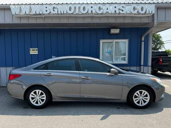 HYUNDAI SONATA 2011 5NPEB4AC0BH077361 image