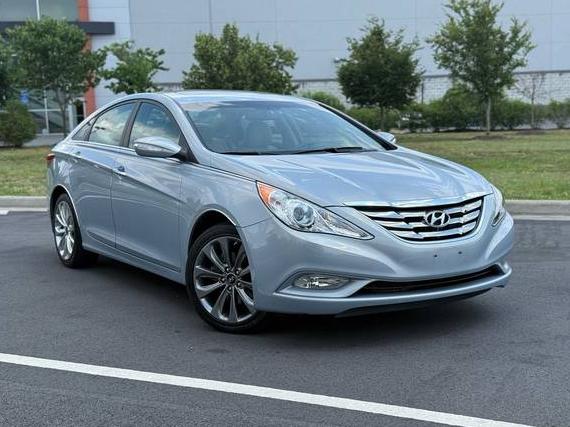 HYUNDAI SONATA 2011 5NPEC4ABXBH227691 image