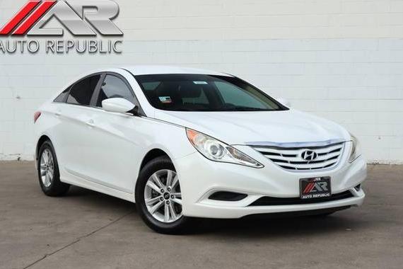 HYUNDAI SONATA 2011 5NPEB4AC7BH147468 image