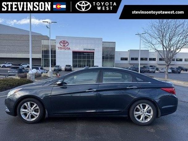 HYUNDAI SONATA 2011 5NPEC4AC5BH121187 image