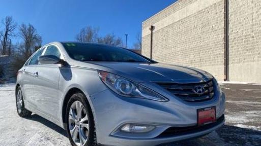 HYUNDAI SONATA 2011 5NPEC4AC1BH118223 image