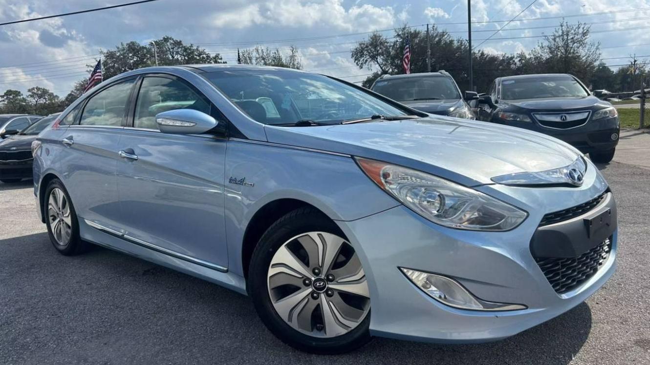 HYUNDAI SONATA 2013 KMHEC4A45DA076332 image