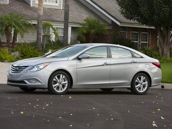 HYUNDAI SONATA 2013 5NPEB4AC6DH527193 image