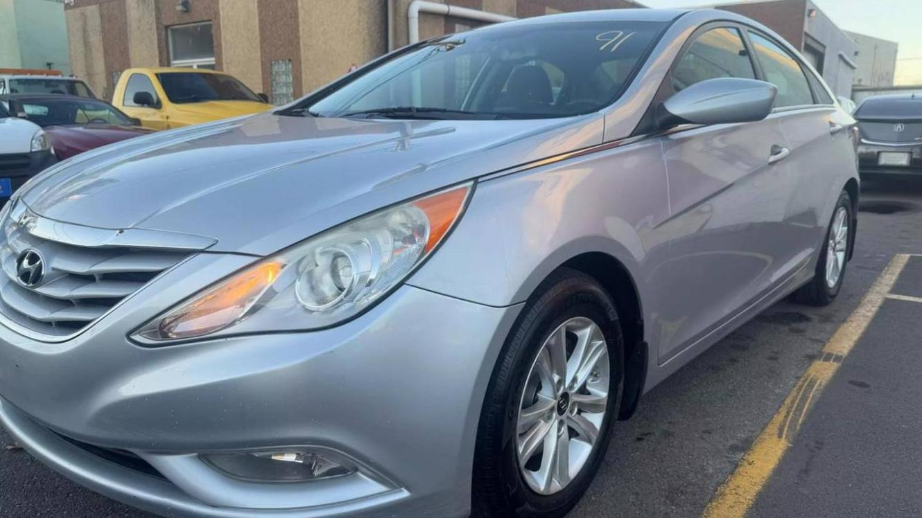 HYUNDAI SONATA 2013 5NPEB4AC4DH664391 image