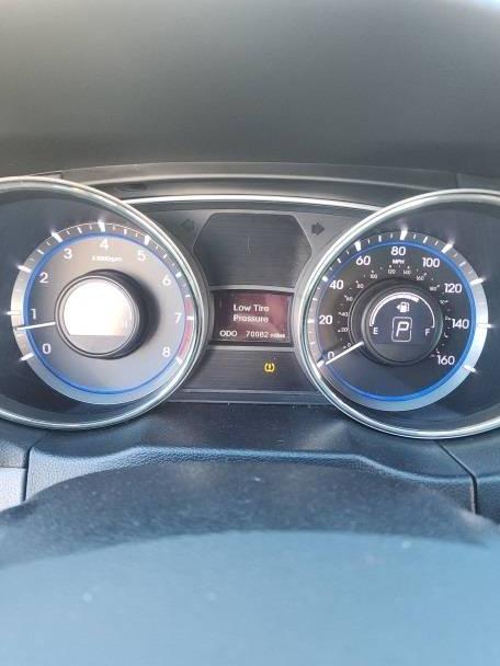 HYUNDAI SONATA 2013 5NPEC4AB2DH597939 image