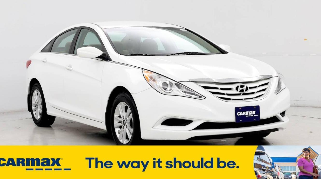 HYUNDAI SONATA 2013 5NPEB4AC0DH688817 image