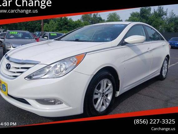 HYUNDAI SONATA 2013 5NPEB4AC1DH647466 image
