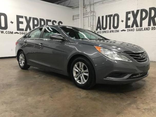 HYUNDAI SONATA 2013 5NPEB4AC8DH753915 image