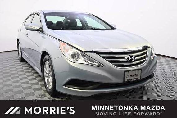 HYUNDAI SONATA 2014 5NPEB4AC6EH870538 image HYUNDAI SONATA 2014 5NPEB4AC6EH870538 image