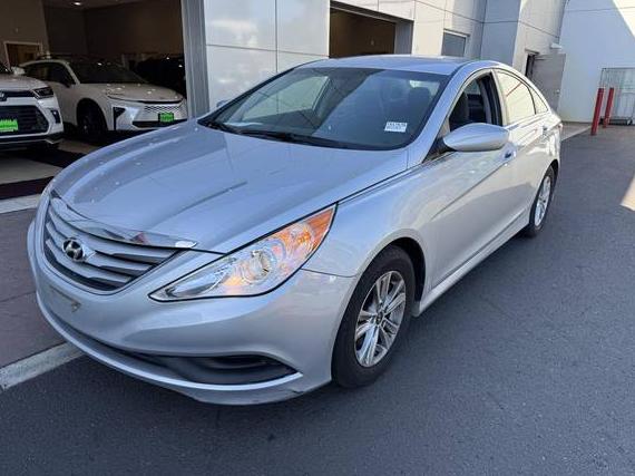 HYUNDAI SONATA 2014 5NPEB4AC5EH830841 image