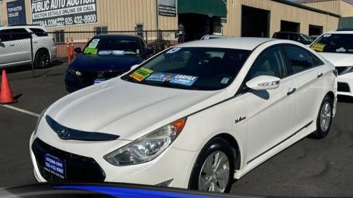 HYUNDAI SONATA 2014 KMHEC4A46EA116693 image