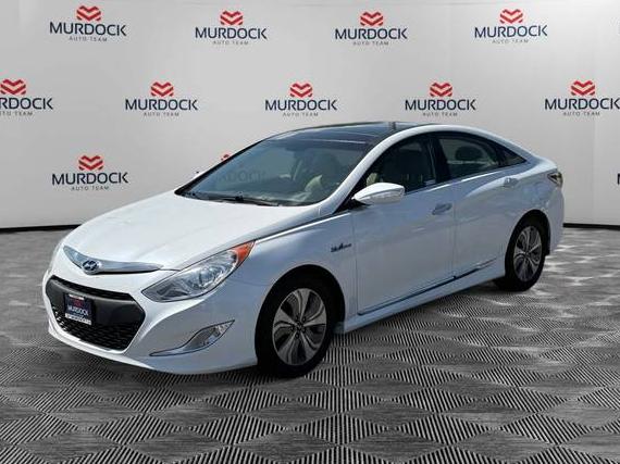HYUNDAI SONATA 2015 KMHEC4A40FA119140 image