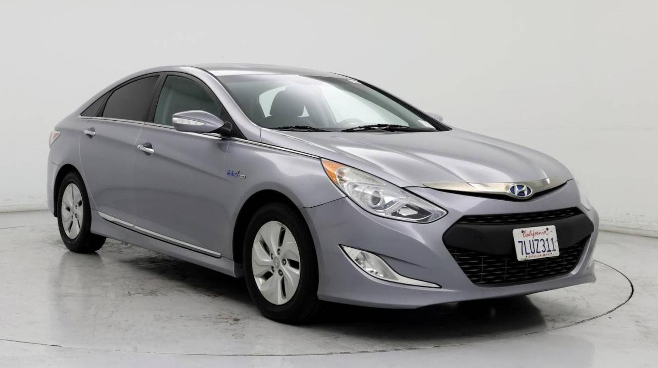 HYUNDAI SONATA 2015 KMHEC4A43FA137051 image