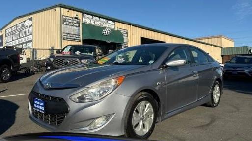 HYUNDAI SONATA 2015 KMHEC4A42FA126347 image