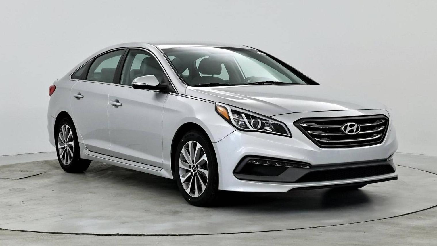 HYUNDAI SONATA 2015 5NPE34AF9FH115540 image