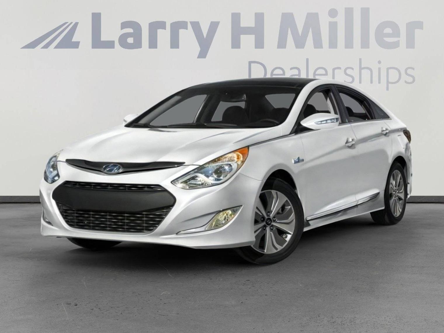 HYUNDAI SONATA 2015 KMHEC4A49FA128600 image