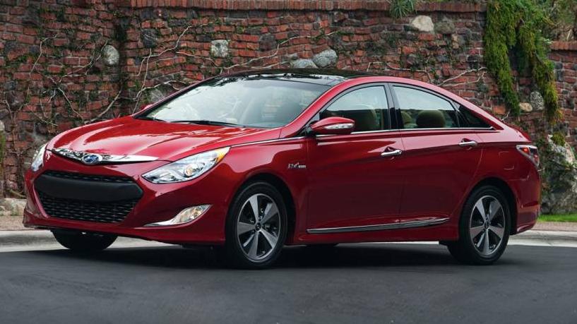 HYUNDAI SONATA 2015 KMHEC4A48FA125171 image