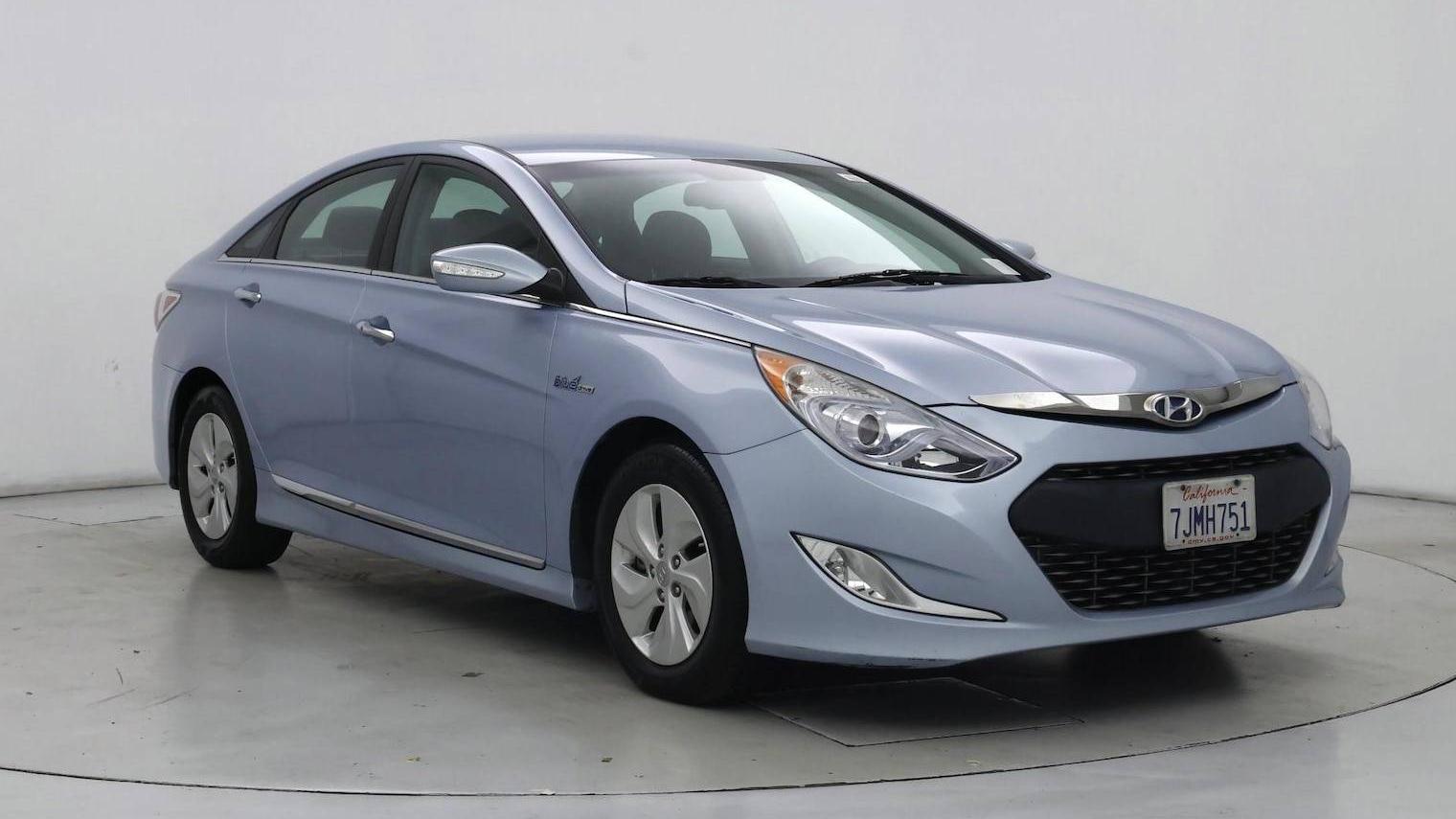 HYUNDAI SONATA 2015 KMHEC4A45FA120834 image